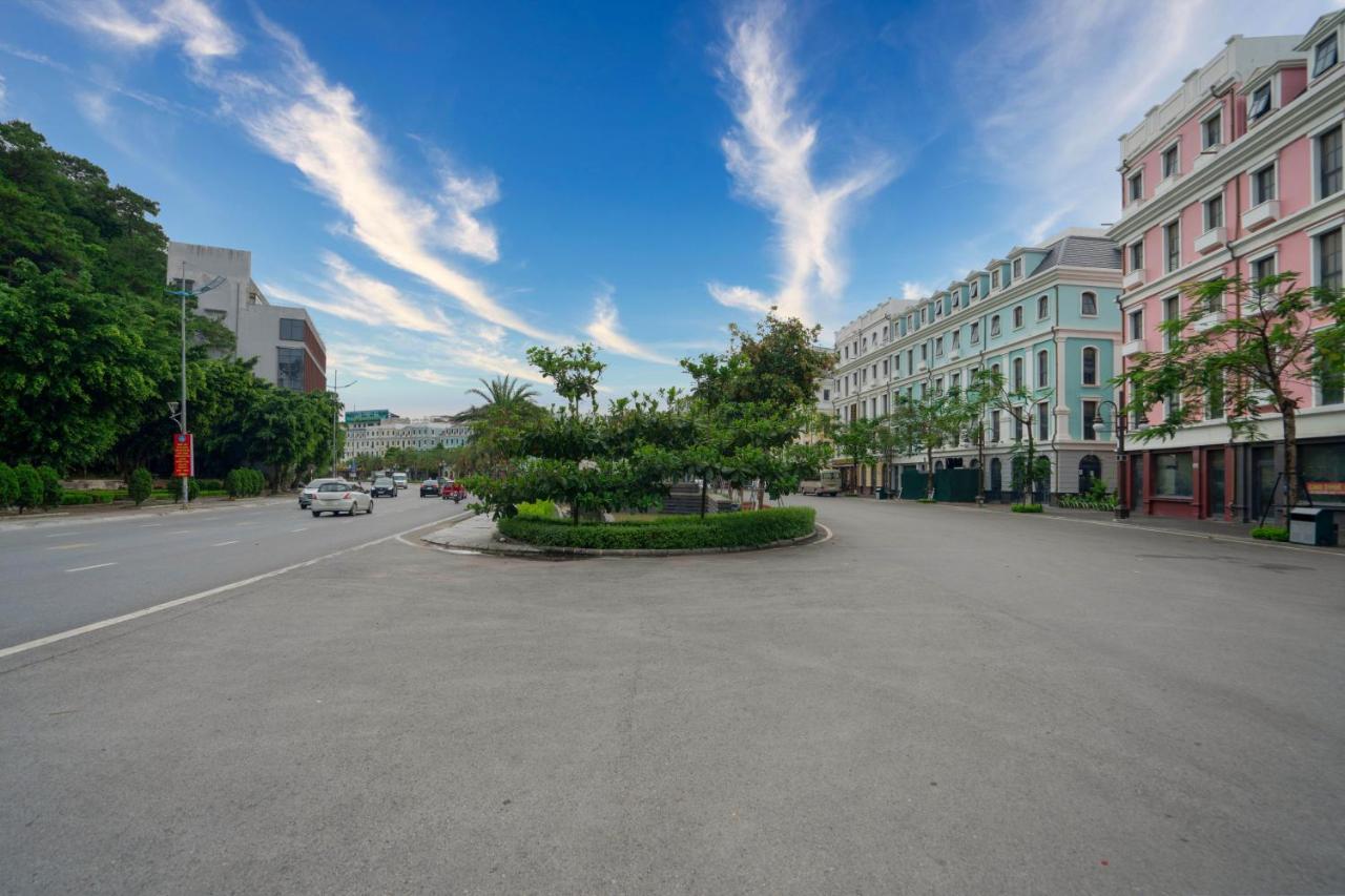 De Charm Ha Long Hotel Buitenkant foto