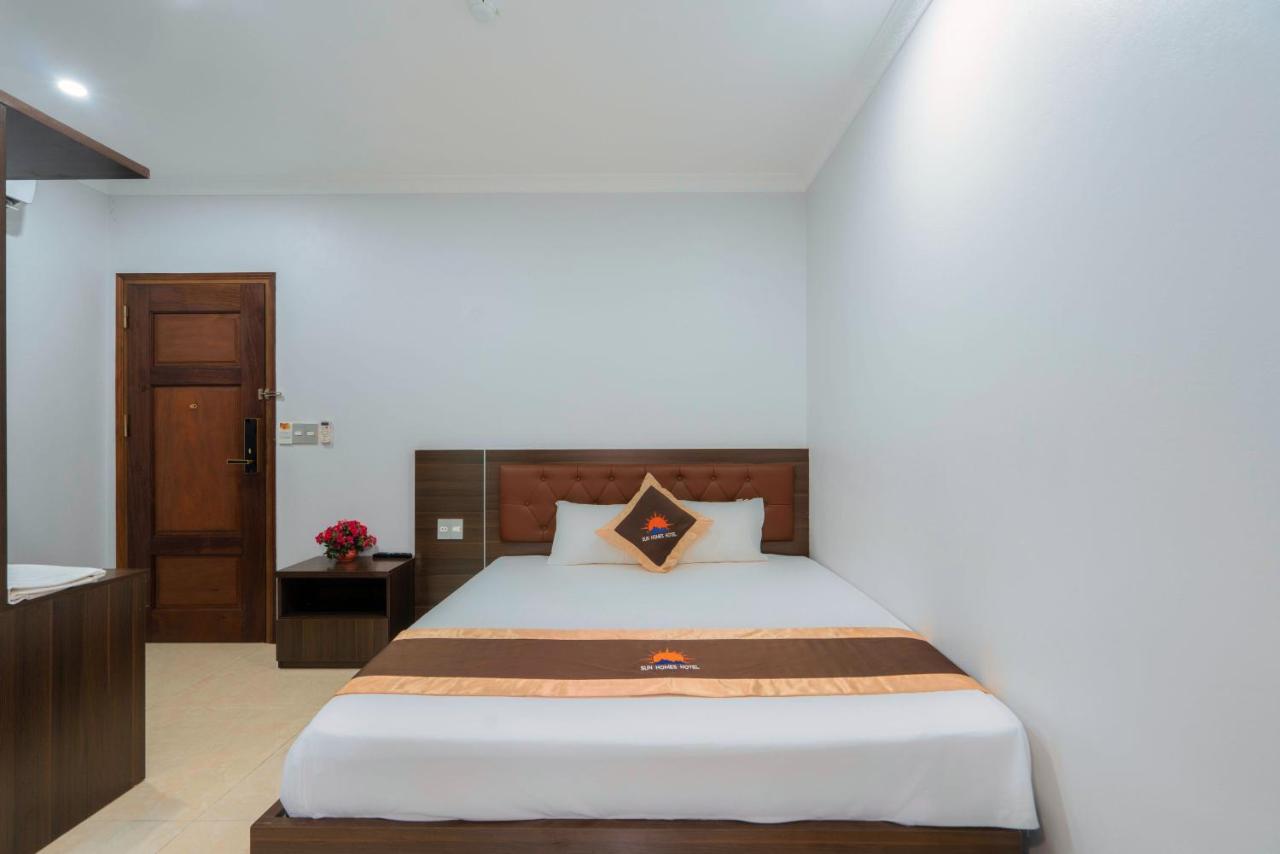 De Charm Ha Long Hotel Buitenkant foto
